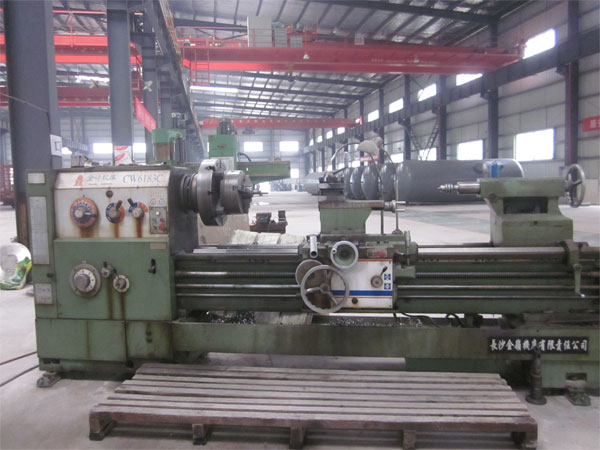 萬(wàn)能臥式車床